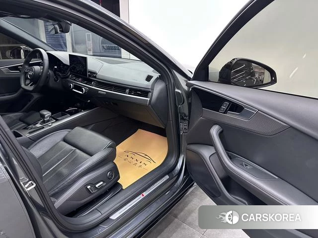 Audi A4L id 4278895 из Китая 20