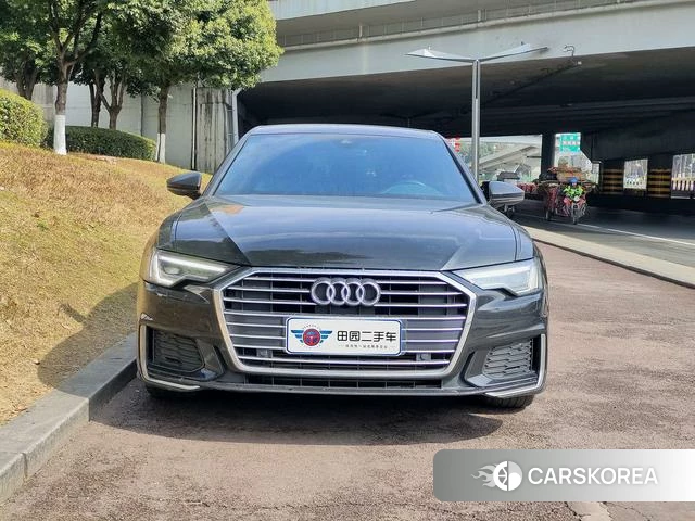 Audi A6L id 4278666 из Китая 8
