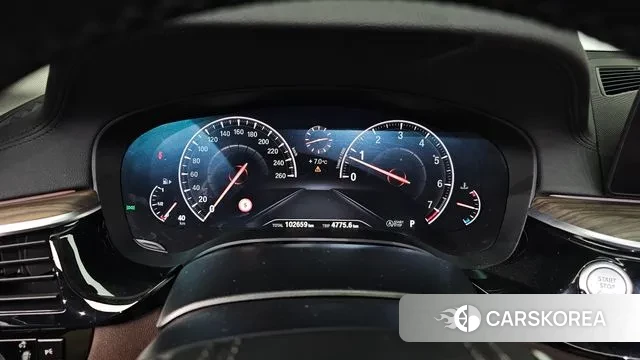 BMW 5 Series (G30) id 3499582 из Кореи 18