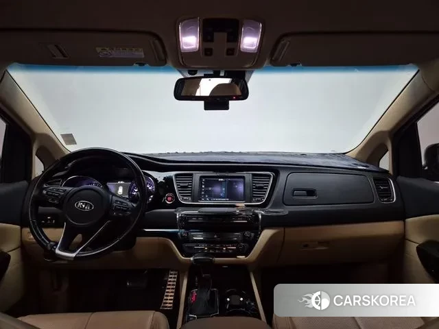 Kia The New Carnival id 3728011 из Кореи 18