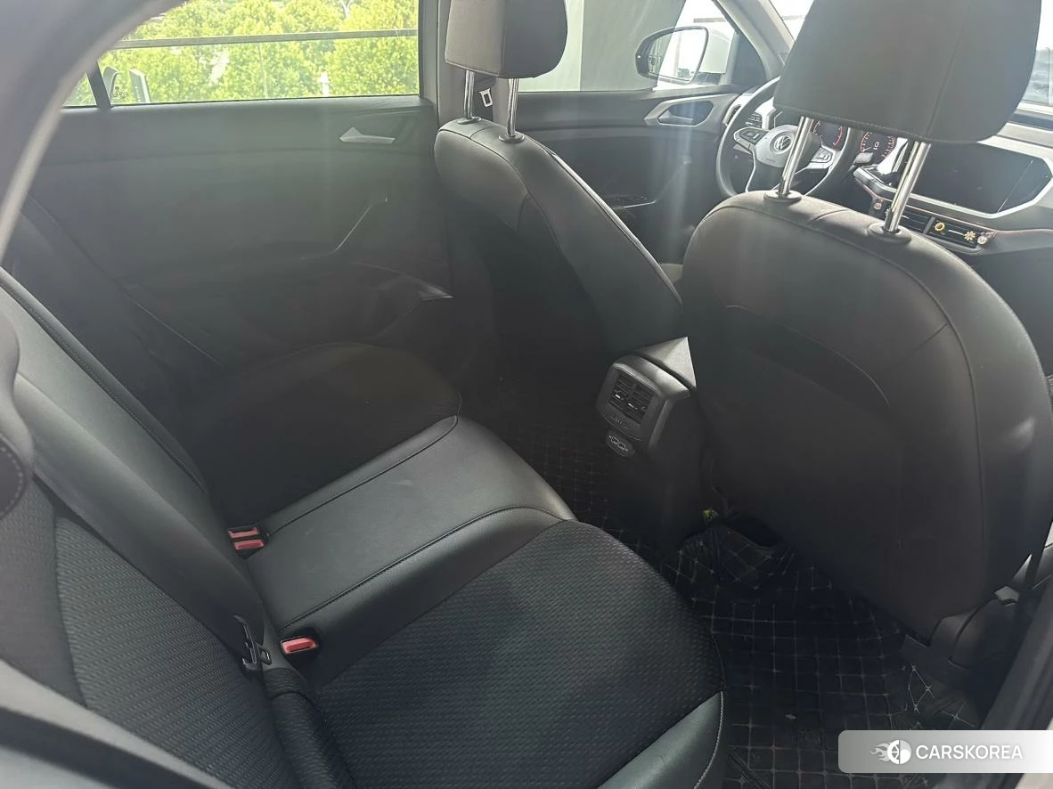 Volkswagen Exploring the shadow id 4420020 из Китая 16