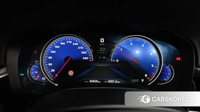 BMW 5 Series (G30) id 3894325 из Кореи 18