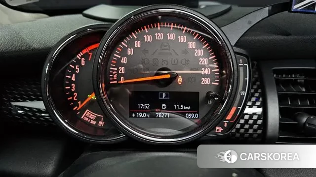 Mini Cooper S id 3284880 из Кореи 18