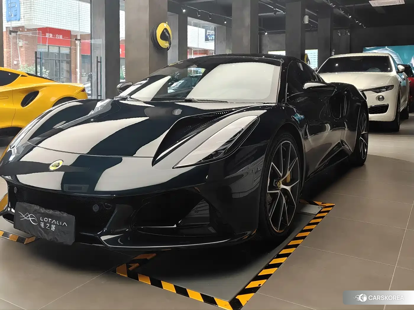 Lotus Sports Car Emira id 4539241 из Китая 11