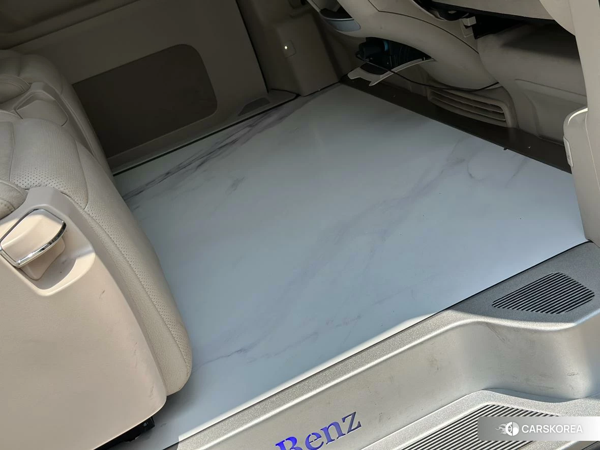 Mercedes-Benz V-class id 4479450 из Китая 13