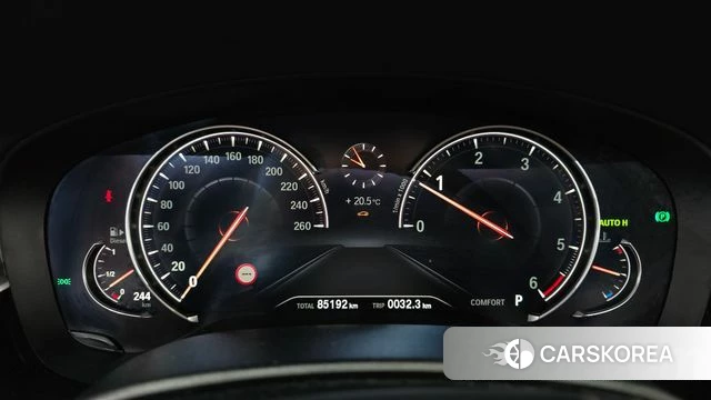BMW 5 Series (G30) id 4325924 из Кореи 36