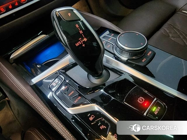 BMW 5 Series (G60) id 4292556 из Кореи 15