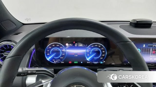 Mercedes-Benz EQB X243 id 4533018 из Кореи 18