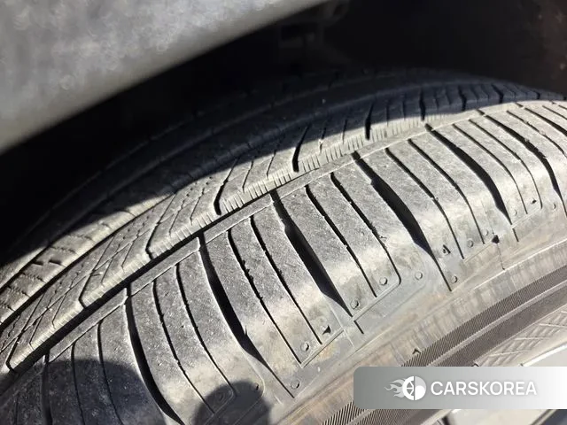 Hyundai Santa Fe (MX5) id 3620108 из Кореи 9