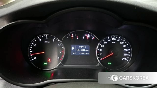 Kia The New Carens id 3835036 из Кореи 18