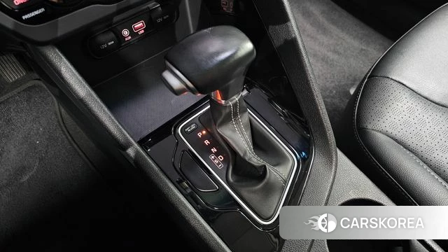 Kia Niro id 4647799 из Кореи 29
