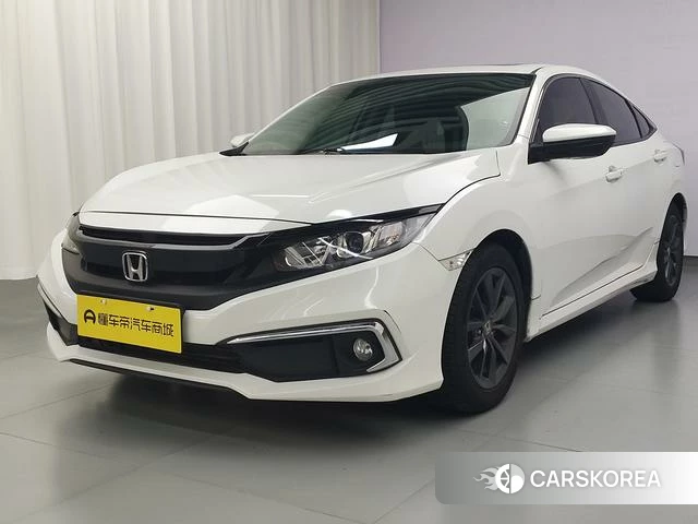 Honda Civic id 4365902 из Китая 18