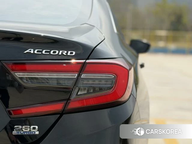 Honda Accord id 3890791 из Китая 24