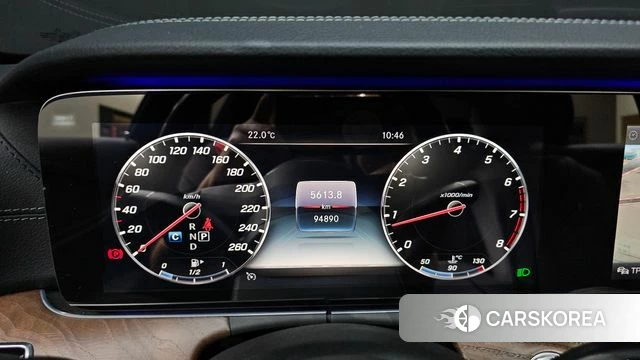 Mercedes-Benz E-Class W213 id 4384613 из Кореи 31