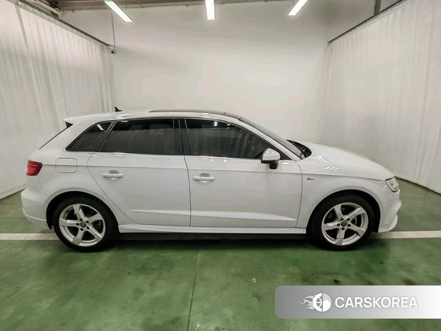 Audi A3 id 4258959 из Китая 18