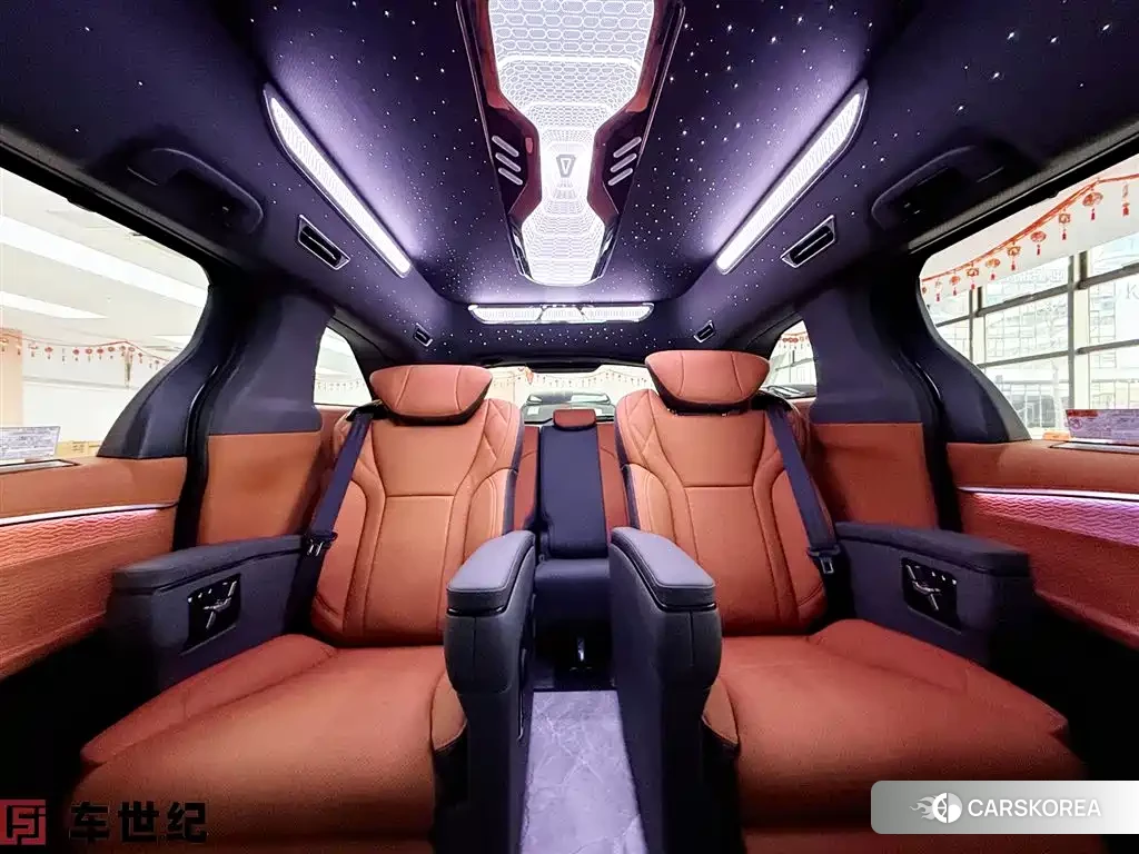 Toyota Granvia id 4545901 из Китая 10