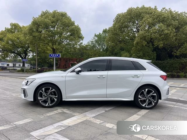 Audi A3 id 4265288 из Китая 16