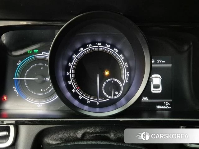 Hyundai Avante Hybrid (CN7) id 3859785 из Кореи 17