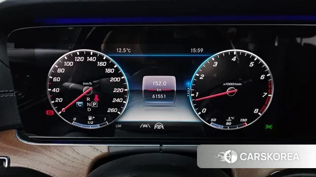 Mercedes-Benz E-Class W213 id 3499269 из Кореи 18