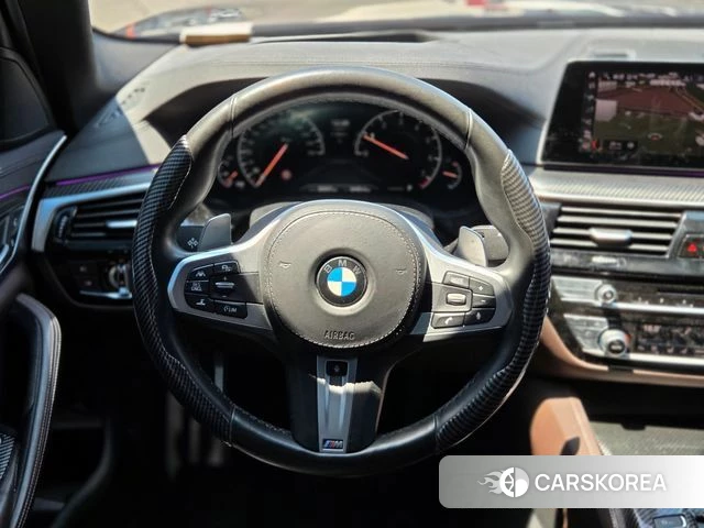 BMW 5 Series (G30) id 4654773 из Кореи 15