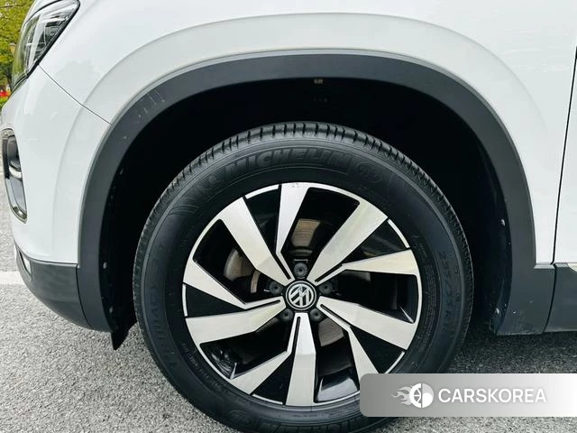 Volkswagen Tanyue id 4209980 из Китая 25
