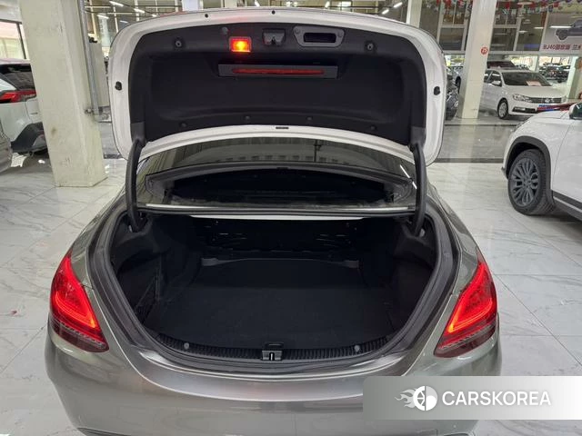 Mercedes-Benz Class C id 3882640 из Китая 16