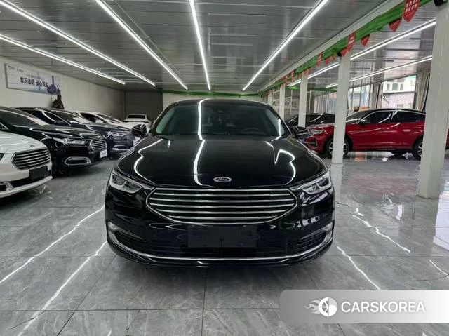 Ford Taurus id 4242350 из Китая 8