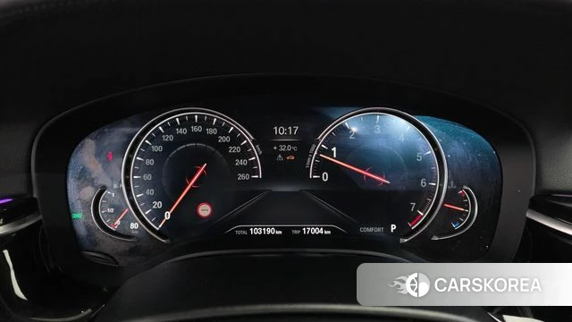 BMW 5 Series (G30) id 4587339 из Кореи 30