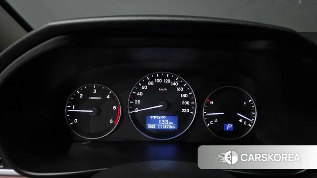 Hyundai The New Grand Starex id 4557393 из Кореи 18
