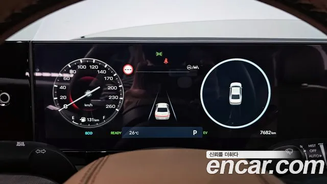 Hyundai Grandeur Hybrid (GN7) id 2735611 из Кореи 18