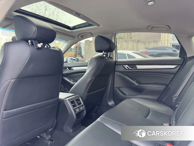 Honda Accord id 4297893 из Китая 18
