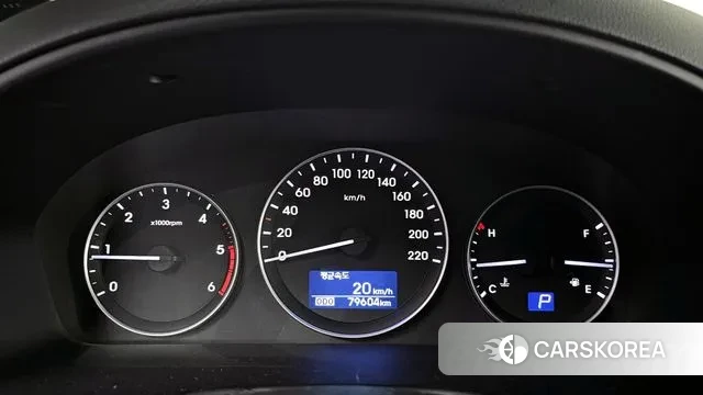 Hyundai The New Grand Starex id 3557731 из Кореи 18