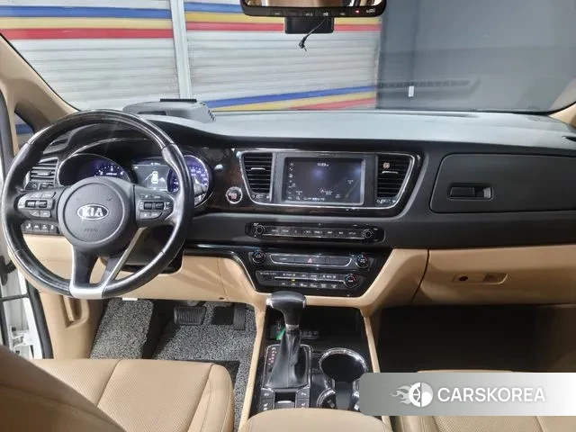 Kia The New Carnival id 3474719 из Кореи 18