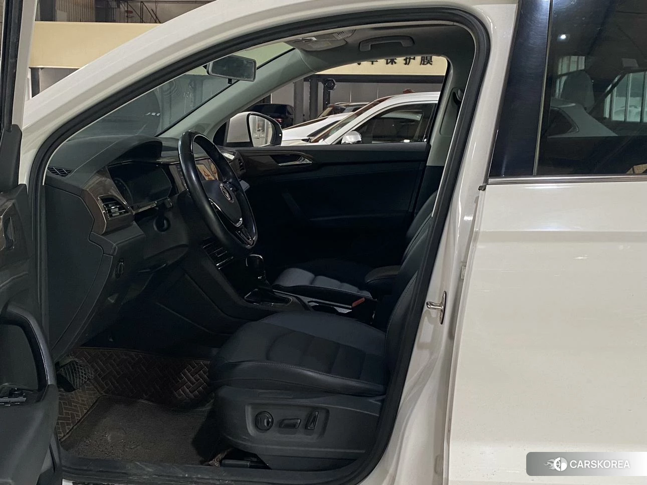 Volkswagen Tuyue id 4413274 из Китая 8