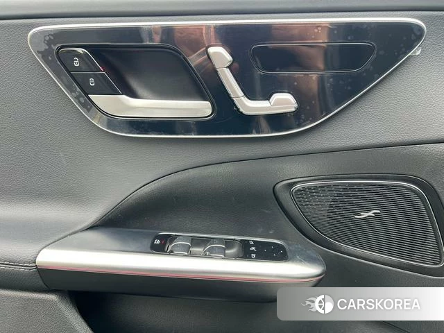 Mercedes-Benz Class C id 4277499 из Китая 16