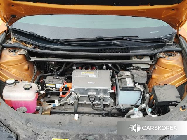 Toyota bZ5 id 4353321 из Китая 19