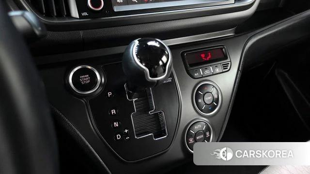 Kia The New Kia Ray id 3892041 из Кореи 18