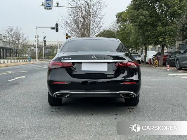 Mercedes-Benz E-class id 4256761 из Китая 15