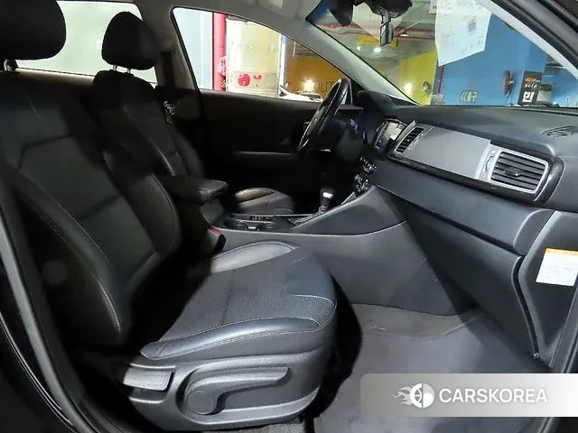 Kia Niro id 3656616 из Кореи 18