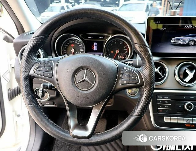 Mercedes-Benz GLA-Class X156 id 4557816 из Кореи 17