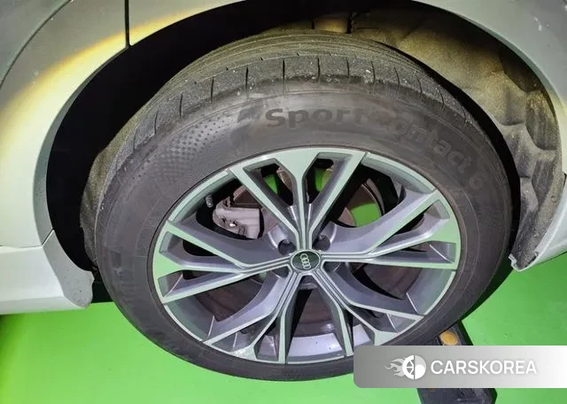 Audi Q8 (4M) id 3296218 из Кореи 8