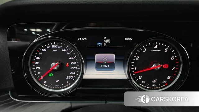 Mercedes-Benz E-Class W213 id 4536861 из Кореи 29