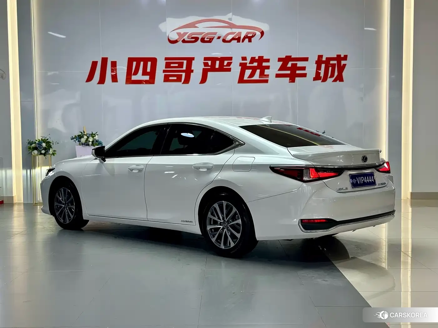 Lexus ES id 4617190 из Китая 9