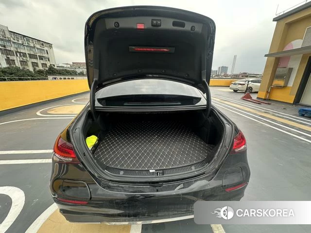 Mercedes-Benz E-class PHEV id 4260932 из Китая 27