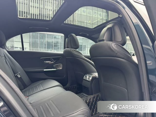 Mercedes-Benz Class C id 4256328 из Китая 19