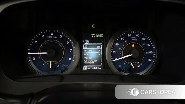 Toyota Sienna id 3708901 из Кореи 18