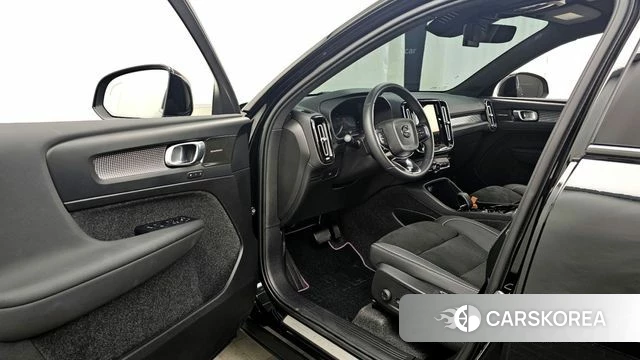 Volvo XC40 id 4266181 из Кореи 18