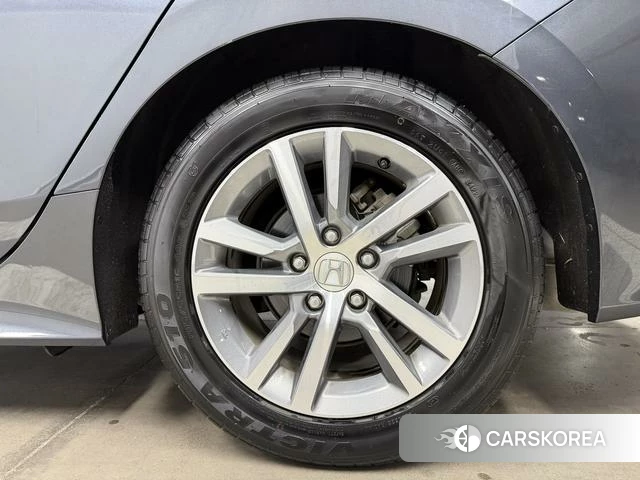 Honda Civic id 4221819 из Китая 18