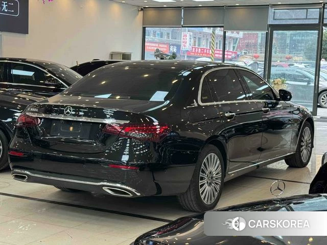 Mercedes-Benz E-class id 4271372 из Китая 18