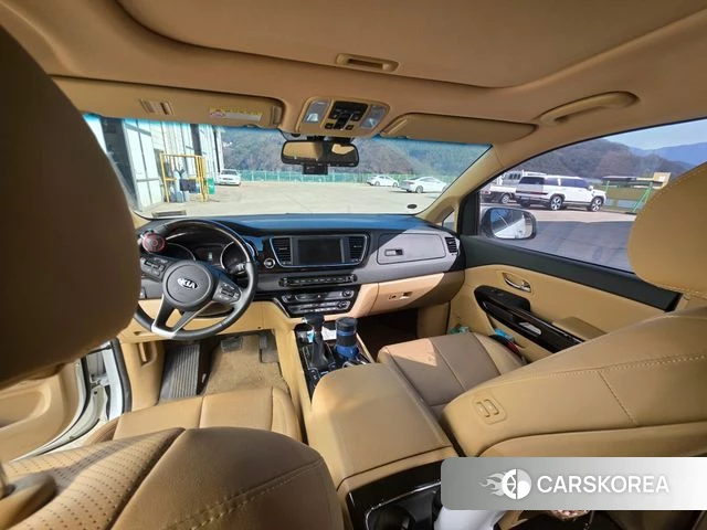 Kia The New Carnival id 4406365 из Кореи 16